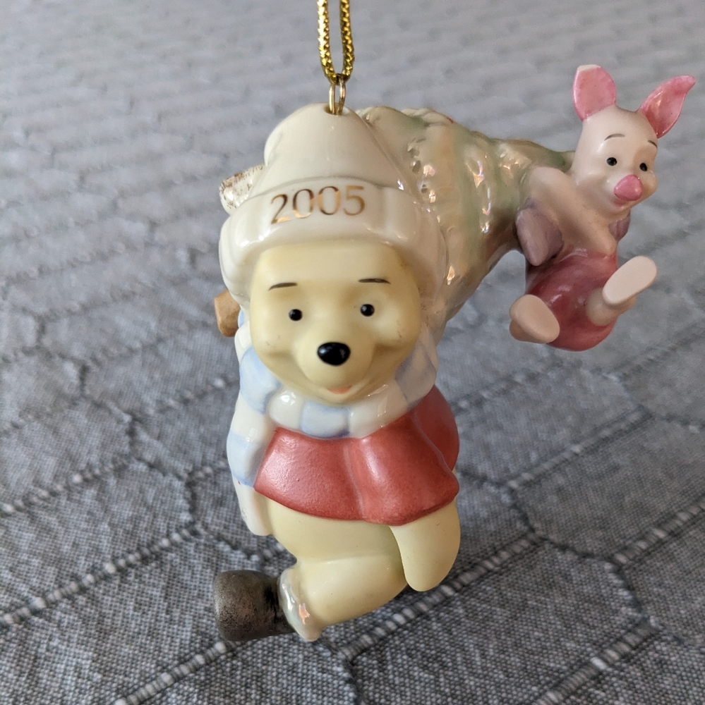 2005 Lenox Disney ornament A tree for Pooh and Piglet ceramic Vintage flaw